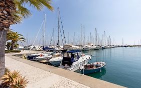 Aregai Marina Exclusive Seaside Apartments