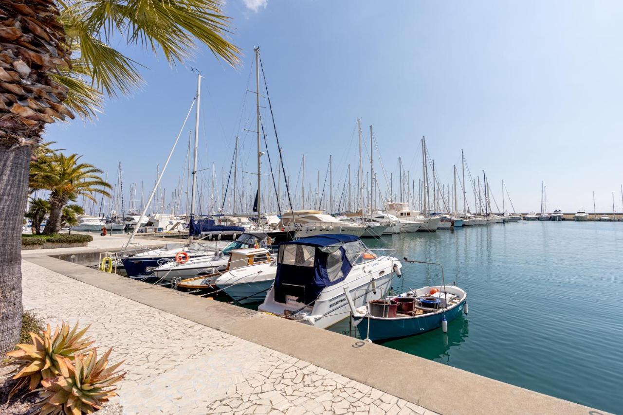 Aregai Marina Exclusive Seaside Apartments Santo Stefano al Mare Esterno foto