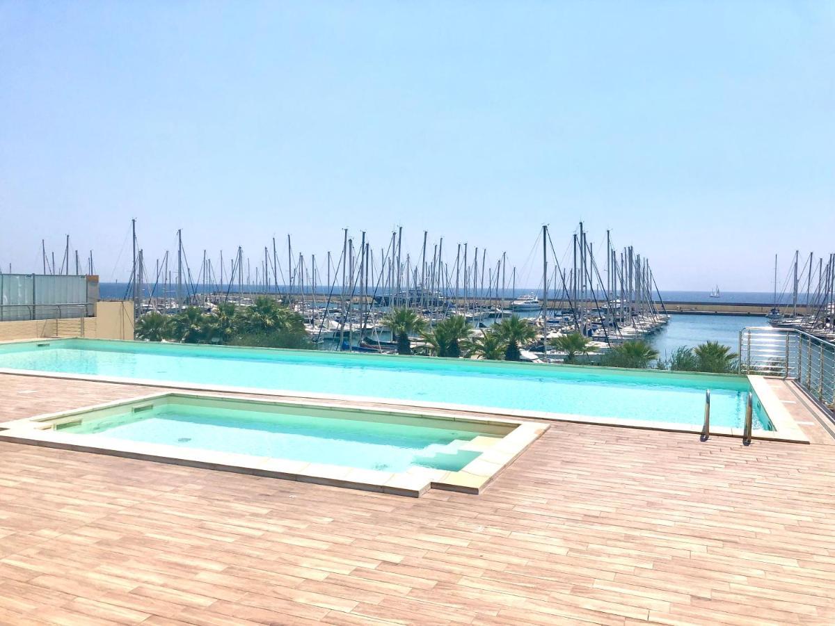 Aregai Marina Exclusive Seaside Apartments Santo Stefano al Mare Esterno foto